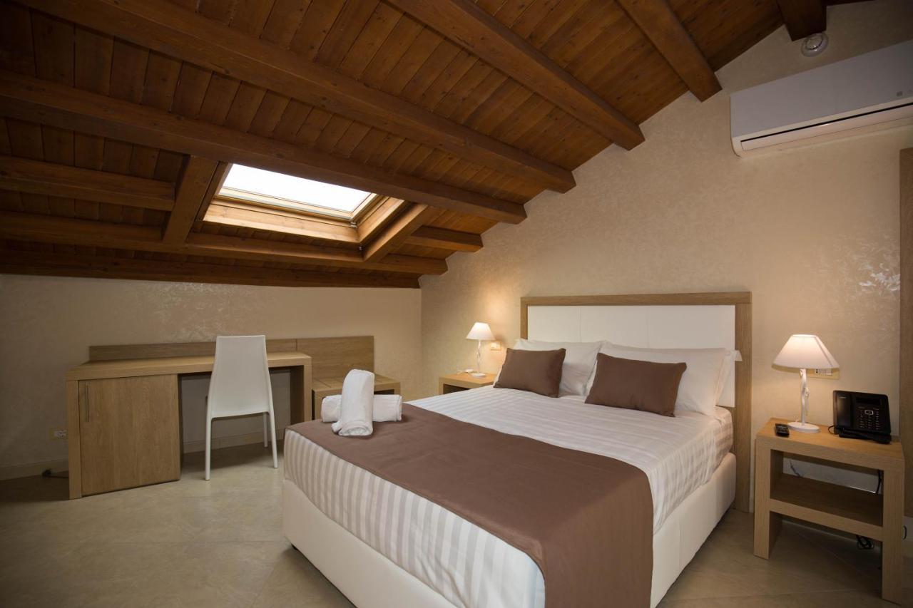 La Serenissima Hotel 3*