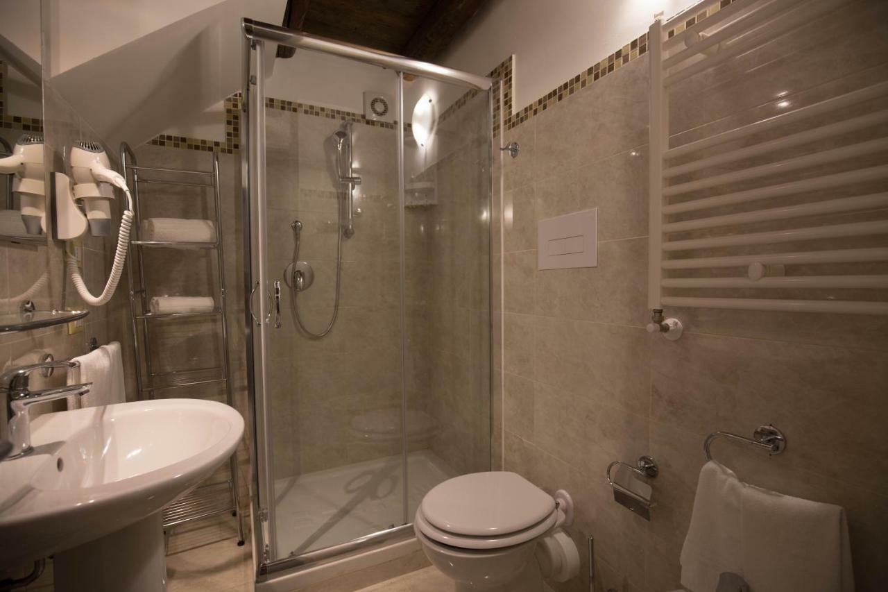 La Serenissima Hotel 3*